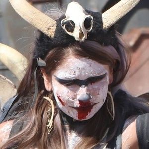 Meet your Posher, Elizabeth